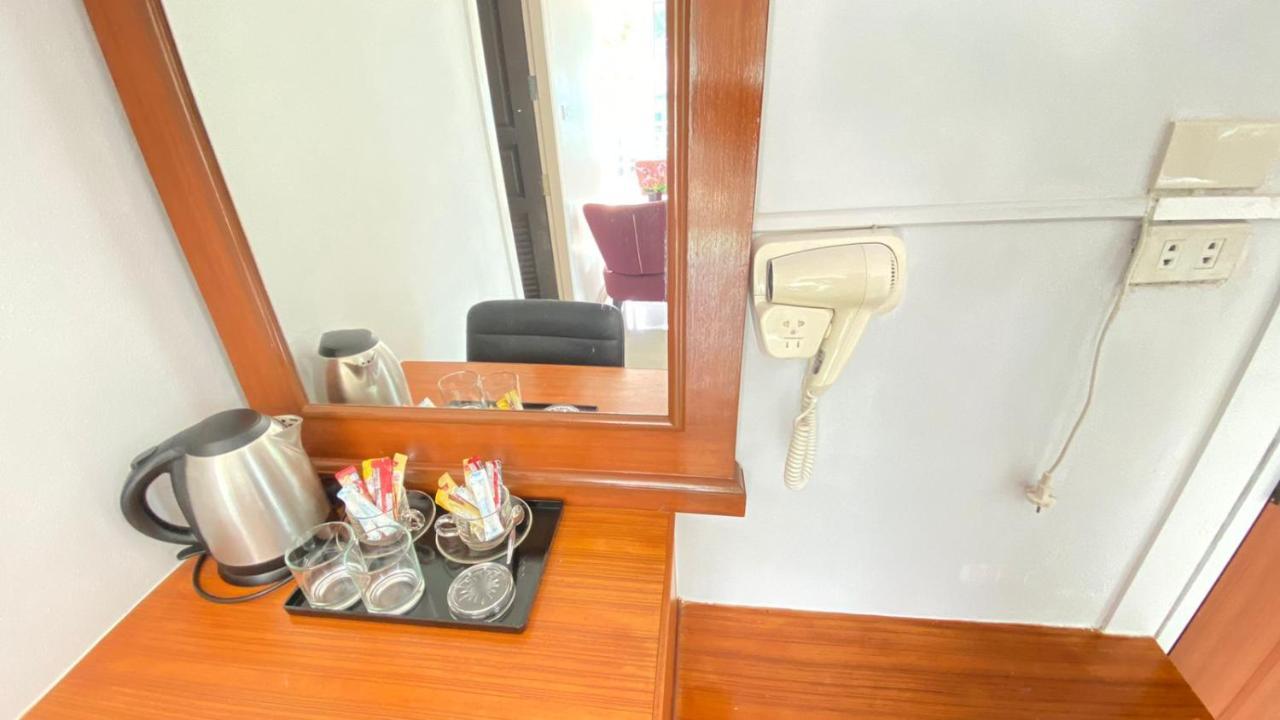 Sukcheewa Residence Phuket Patong Kültér fotó