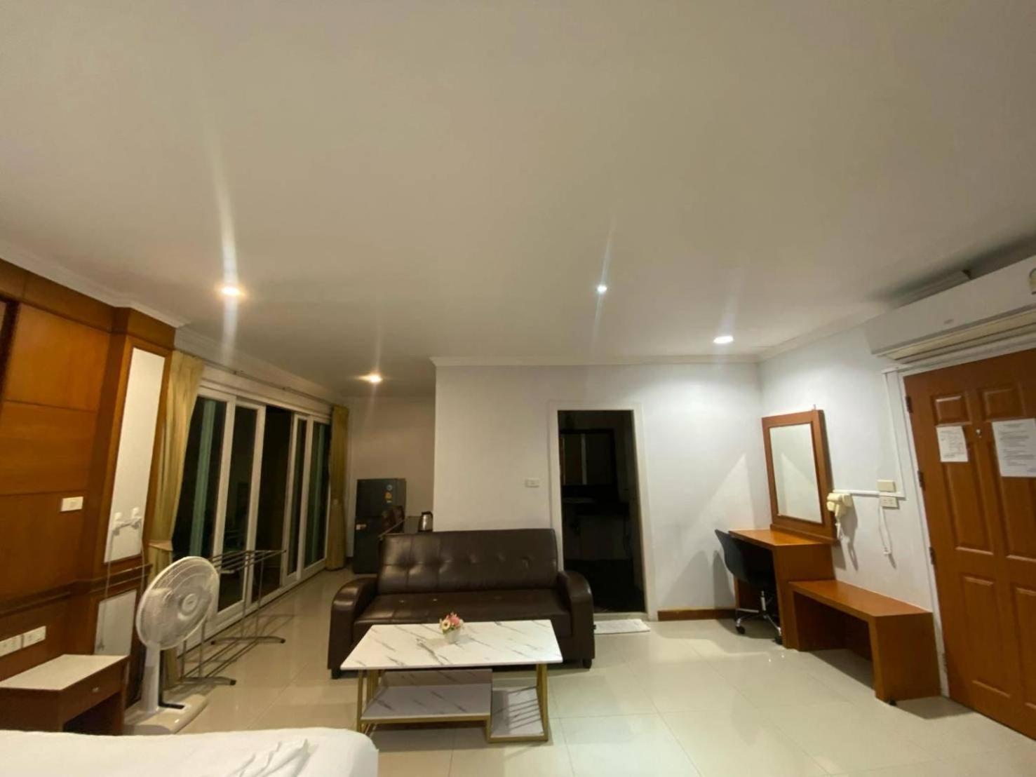 Sukcheewa Residence Phuket Patong Szoba fotó